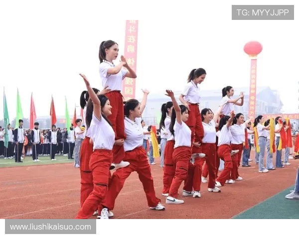 凝聚青春力量展现拼搏精神共筑体育强国梦想奋进新时代