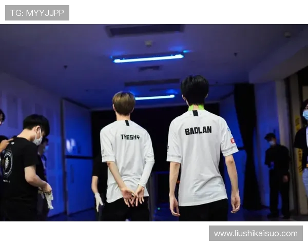 IG团队协作展现出色实力决胜冠军杯的关键因素分析