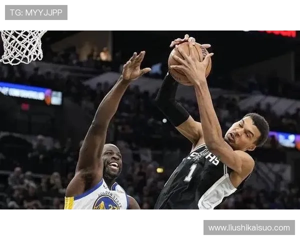 11月19日勇士对阵马刺比赛深度分析与战术解读